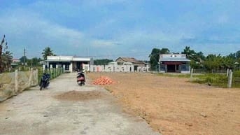 Bán lô góc 2 mặt tiền đường lớn giá chỉ 1ty050