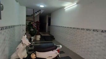 BÁN NHÀ MẶT TIỀN NGUYỄN ĐÌNH CHÍNH,P15, QUẬN 10 XDT: 3,7X20 4 TẦNG 14 