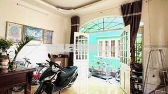 32/2C1 Đường ĐHT02, ĐHT, Q12. Nguyễn Văn Quá