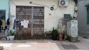 Bán Đất - tặng nhà C4 Tiện Ích Đầy Đủ - Ô Tô Đỗ Cửa Nhà