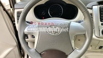 Toyota Innova 2.0G 2012