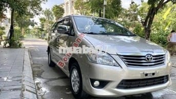 Toyota Innova 2.0G 2012