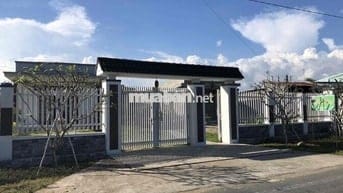 Cần bán 1000m2 đất lúa có sẵn 160m2 thổ cư. ĐÃ XÂY DỰNG RÀO QUANH ĐẤT