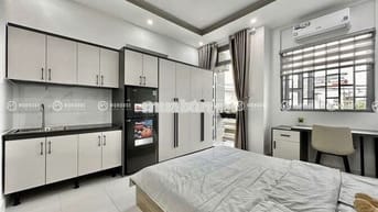 Căn hộ full nội thất ban công, cửa sổ thoáng mát Dạ Nam quận 8