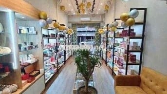 🇻🇳NHÀ 4 TẦNG MẶT TIỀN LÊ ĐỘ, GIÁ TỐT