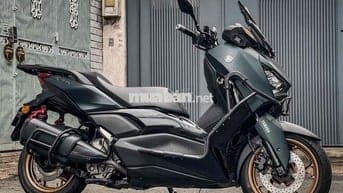 cần bán Yamaha Xmax300, có nhận giao lưu xe.