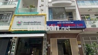 Nhà cho thuê nguyên căn 22/ Lữ Gia. Giáp Q10. DT: 4,5 x 18m, 4 lầu đẹp