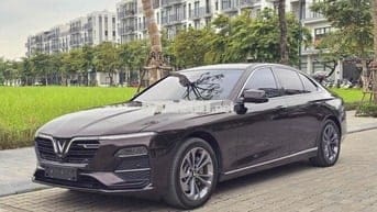 VinFast Lux A2.0 2019 Plus 2.0 AT - 40000 km