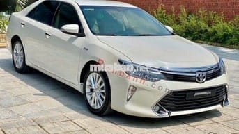 Toyota Camry 2.0E 2019 - 666 Triệu