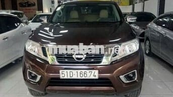 Nissan Navara 2017, số tự động
