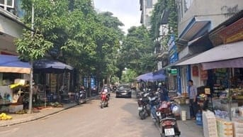 Bán nhà 100m2, mặt ngõ Xuân La, Kinh doanh, An Cư, Đầu tư sinh lời cao