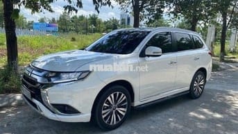 Mitsubishi Outlander 2024 2.0 CVT - 13300 km