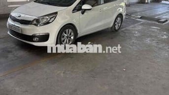 Kia Rio 2016 1.4 AT Sedan - 150000 km
