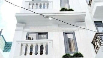 Cho thuê gấp nhà MT 9A Đường Số 2 Cư Xá Đô Thành, Phường 4, Quận 3