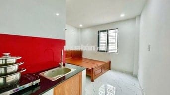 PHÒNG MỚI XÂY THOÁNG MÁT NGAY ĐH CÔNG NGHIỆP VĂN LANG CS3 - LOTTE MART