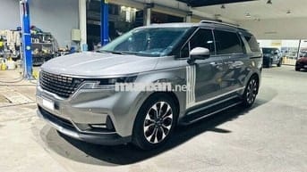 Kia Carnival 2024 Premium 7 ghế 20000 km cực keng