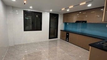 CHÍNH CHỦ BÁN NHÀ 1 TRỆT 3 LẦU CÓ BAN CÔNG, CÓ SÂN ĐỂ XE Q.BÌNH THẠNH