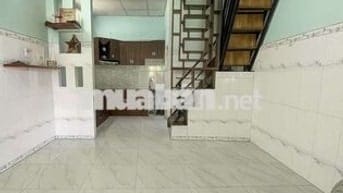 NHÀ 43M2 1 LẦU MẶT TIỀN NGUYỄN HỮU THỌ 2PN TIỆN Ở BUÔN BÁN KẾ BÀ CHIÊM