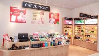 Cho thuê nhà mặt tiền đường trần hưng đạo gần ngã tư mậu thân