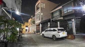 🏡 Bán Biệt Thự Gò Vấp - Siêu VIP - 3 Lầu Thang Máy - Sân Xe Hơi 
