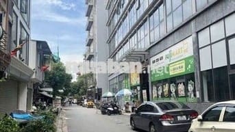 Nhà mặt phố ,diện tích 50m, 2 phòng ngủ ,nhà 3 tầng ,dài 9,6,rộng 5,2,
