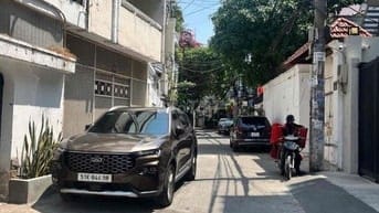 CHỈ 4.2 TỶ SỞ HỮU NHÀ BÌNH THẠNH NGAY NGUYỄN VĂN ĐẬU P11 SHR HẺM 5M