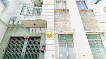 Nhà nguyên căn - 125m2 Đất - 4 tầng dtsd 250m2 - sân 45m2 - 5PN 5WC