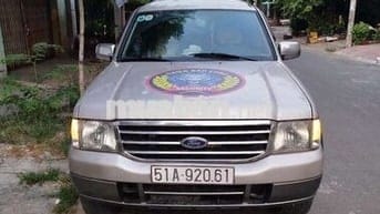 Ford Everest 125 2008 - 100000 km