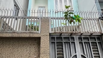 Nhà 3 Lầu DT:4,7x17m Cao cấp hẻm xe hơi Hoàng Hoa Thám, P5.