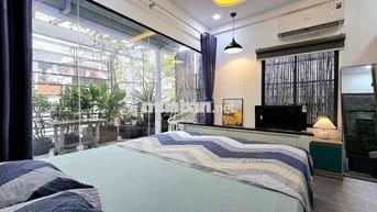 Căn hộ 1PN 45m2với ban công lớn ở Huỳnh Văn Bánh Phú Nhuận