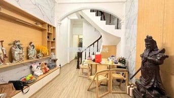 Hàng hiếm! Bán nhà Tân Ấp 10m ra oto tránh, ngõ thông KD DT41m2*4T