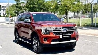Ford Everest Titanium 2023