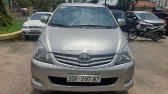 Toyota Innova 2008 G - 165000 km