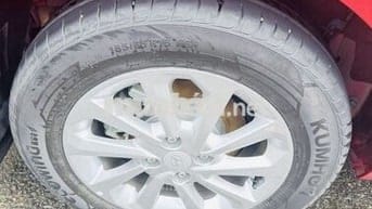 Bán xe oto 5 chỗ hyudai Accent