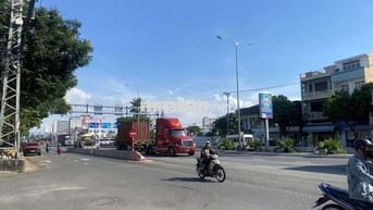 BÁN 2 NHÀ 4 TẦNG LIỀN KỀ ĐỘC LẬP Ở NGAY - VỊ TRÍ ĐẮC ĐỊA -  CẦU RỒNG