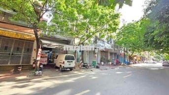 Mặt Phố Văn Quán64m mt4m,xe buýt chạy qua hàng ngày,vỉa hè KD đắc địa