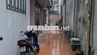 Bán nhà Khâm Thiên - Gần ô tô - 47m2 - 6 tầng dân xây. Giá: 6,6 tỷ