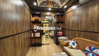 CHO THUÊ NHÀ MẶT TIỀN NGUYỄN CÔNG TRỨ, PHƯỜNG NGUYỄN THÁI BÌNH, QUẬN 1