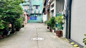 Cho thuê nhà nguyên căn Hẻm 78 An Dương Vương, Quận 5, sát chợ An Đông