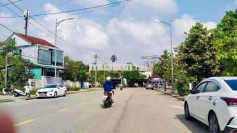 ĐẤT MẶT TIỀN ĐỒNG KHỞI Chỉ 4,x tỷ  60m2 ĐƯỜNG 26m gần Bùi Thị  Xuân