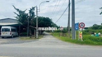 ĐẤT THỔ CƯ  100%  ĐƯỜNG  XE HƠI 4X30 ĐƯỜNG 835A. XÃ MỸ LÔC. .CẦN GIUỘC