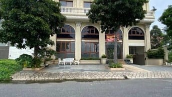 Bán toà nhà MT Phan Bá Vành, Quận 2, 288m2 đất, 1 hầm + 7 tầng