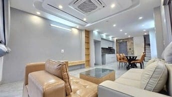 BÁN NHÀ PHỐ NAM DƯ 45M 5 TẦNG GIÁ 7,68 TỶ. LÔ GÓC, NỞ HẬU. THANG MÁY