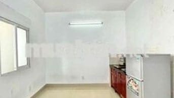 Căn Hộ Cửa Sổ Thoáng Full Nội Thất Giá Rẻ Ngay Thích Quảng Đức PN