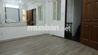 cho thuê MT gần chợ Nguyễn Văn Công, 4x15m,2 lầu, giá 22 triệu
