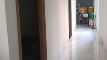 Nhà 2 mặt tiền Hoàng Văn Thái 