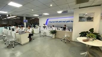 SIÊU PHẨM MT QUẬN BÌNH TÂN 20X50 TRỐNG SUỐT CHO SHOWROOM XE HƠI