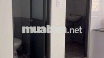 BÁN CĂN HỘ 102M2 MẶT TIỀN ĐƯỜNG VÕ VĂN KIỆT GIÁ 2,5 TỶ