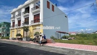 Bán đất nền ngay chợ Thạnh Phú, pháp lý rõ ràng, 115m2