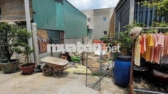 Chính chủ cần bán gấp lô đất vườn, DT: 4 x 19,25 giá 720tr.